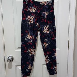 Beautiful floral leggings